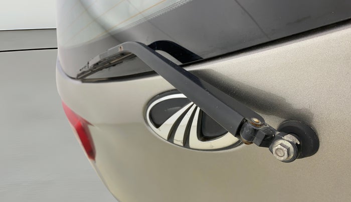 2016 Mahindra Kuv100 K6 6 STR, Petrol, Manual, 13,528 km, Rear Wiper