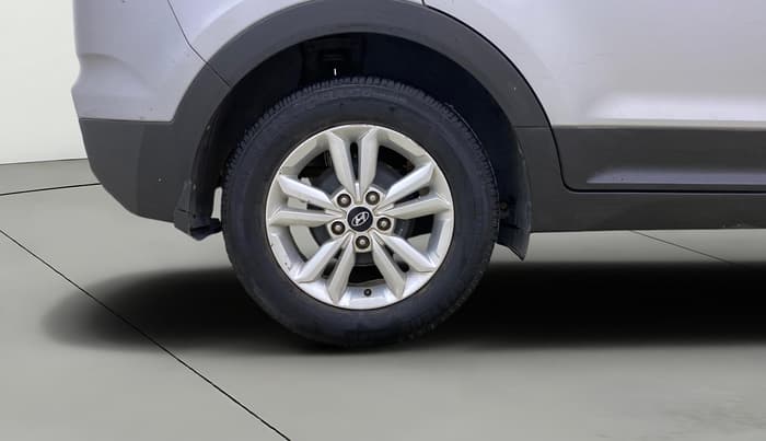 2016 Hyundai Creta SX PLUS 1.6 PETROL, Petrol, Manual, 81,330 km, Right Rear Wheel