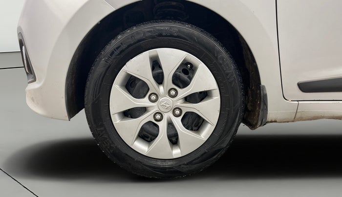 2015 Hyundai Xcent S 1.2, Petrol, Manual, 71,547 km, Left Front Wheel