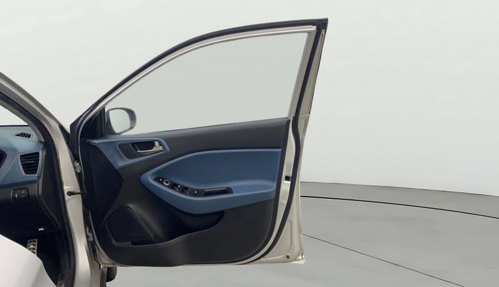 2016 Hyundai i20 Active 1.2 SX, Petrol, Manual, 66,383 km, RHS Front Door