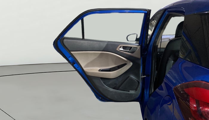 2017 Hyundai Elite i20 SPORTZ 1.2, Petrol, Manual, 1,17,819 km, LHS Rear Door