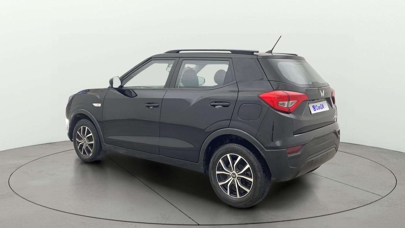 2023 Mahindra XUV300 W6 1.5 Diesel, Diesel, Manual, 43,444 km, Left Back Diagonal