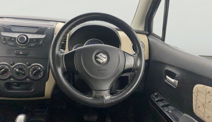 2017 Maruti Wagon R 1.0 VXI (O) AMT, Petrol, Automatic, 43,965 km, Steering Wheel Close Up