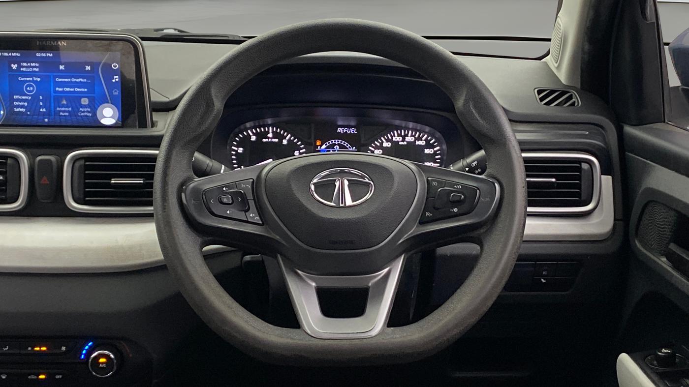 2023 Tata PUNCH ACCOMPLISHED AMT, Petrol, Automatic, 54,048 km, Steering Wheel Close Up