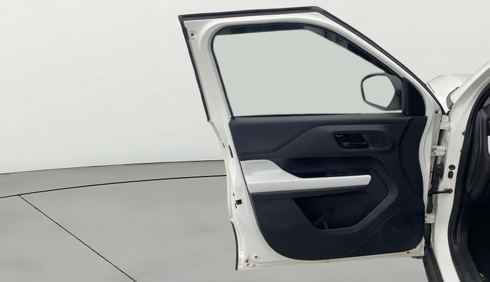 2023 Tata PUNCH PURE MT, Petrol, Manual, 17,525 km, LHS Front Door