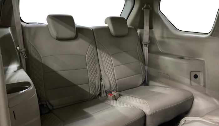 2023 Maruti Ertiga VXi (O), Petrol, Manual, 9,287 km, Third Seat Row ( optional )