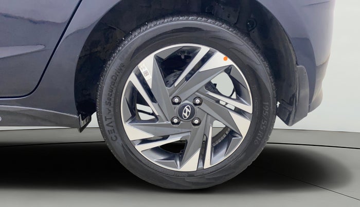 2022 Hyundai NEW I20 ASTA (O) 1.2 AT, Petrol, Automatic, 33,680 km, Left Rear Wheel