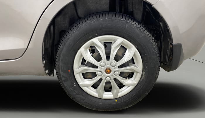 2014 Maruti Swift Dzire VDI, Diesel, Manual, 1,22,042 km, Left Rear Wheel