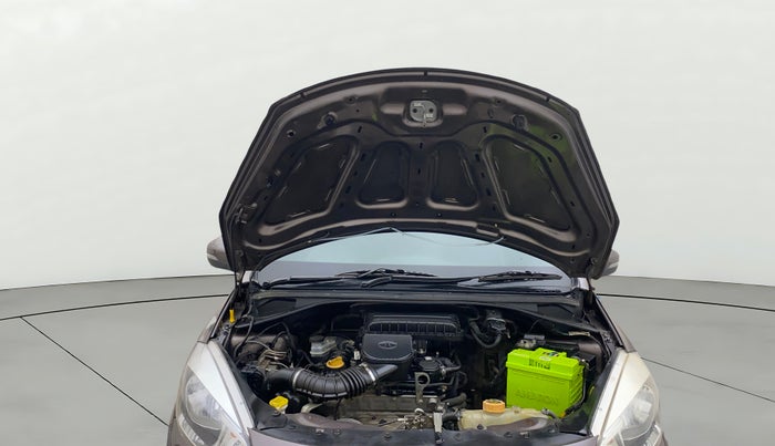 2019 Tata Tiago XZ PETROL, Petrol, Manual, 74,318 km, Open Bonet