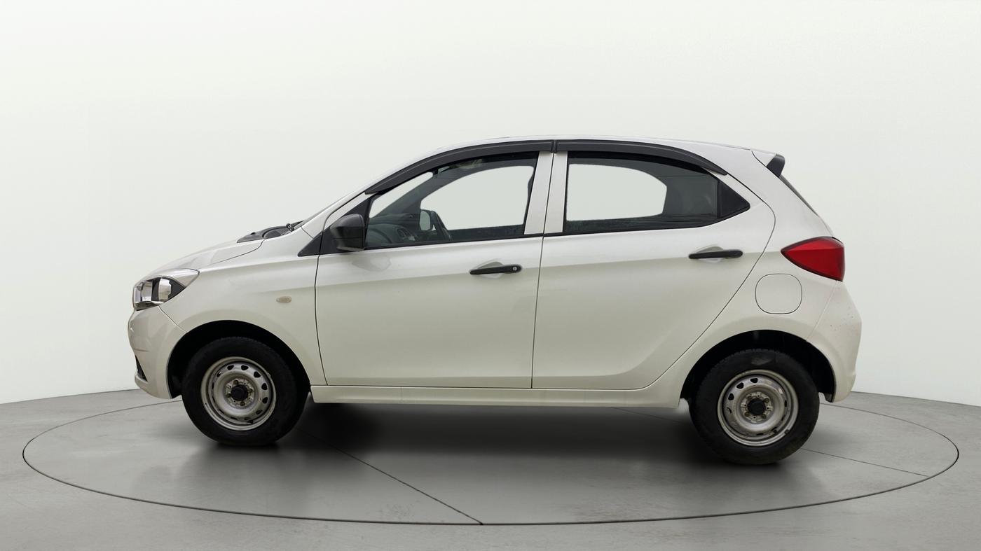 2017 Tata Tiago XE DIESEL, Diesel, Manual, 86,763 km, Left Side