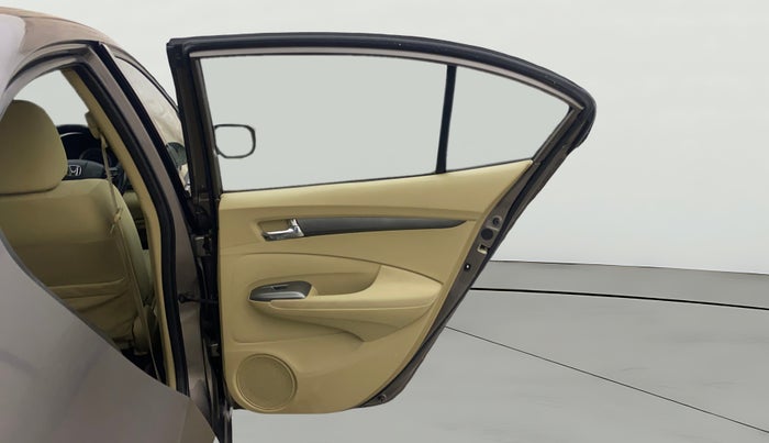 2013 Honda City 1.5L I-VTEC V MT, Petrol, Manual, 1,01,378 km, RHS Rear Door