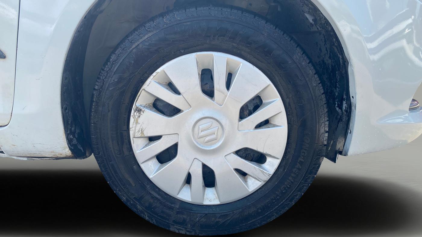 2014 Maruti Swift Dzire VDI, Diesel, Manual, 76,248 km, Right Front Wheel
