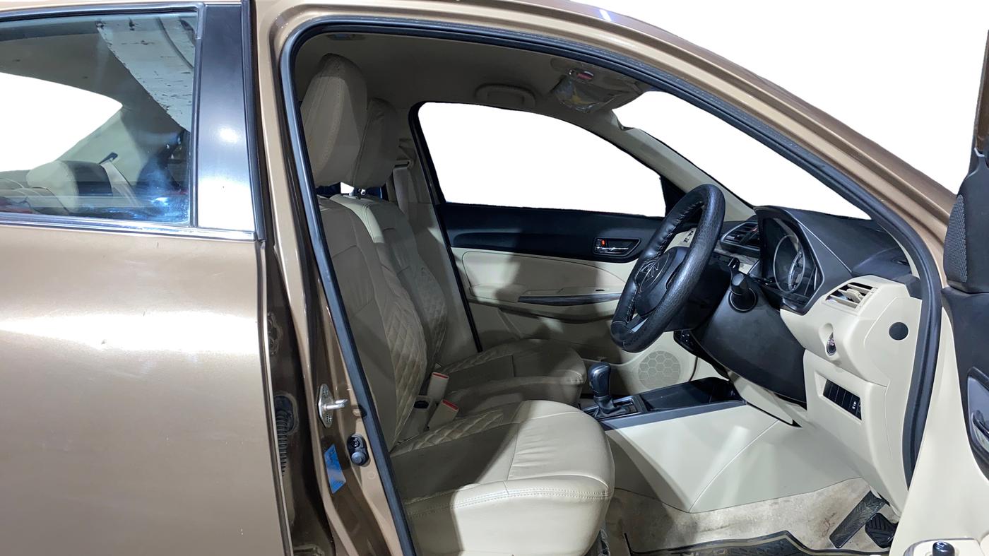 2022 Maruti Dzire ZXI AMT, Petrol, Automatic, 2,822 km, Right Side Front Door Cabin