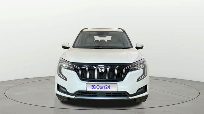 2021 Mahindra XUV700 AX 7 P AT 7 STR, Petrol, Automatic, 66,993 km, Front