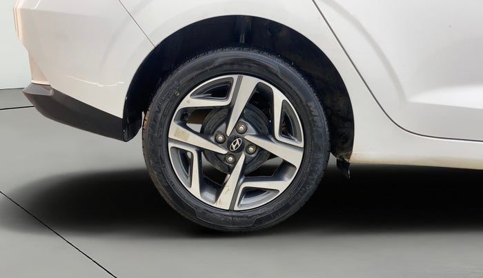 2021 Hyundai AURA SX PLUS 1.2 AMT, Petrol, Automatic, 40,109 km, Right Rear Wheel