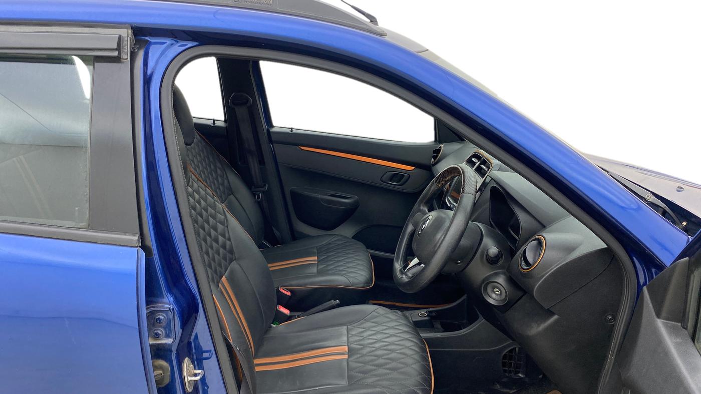 2019 Renault Kwid CLIMBER 1.0 AMT, Petrol, Automatic, 19,369 km, Right Side Front Door Cabin