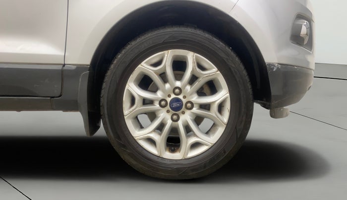 2016 Ford Ecosport TITANIUM 1.5L PETROL, Petrol, Manual, 1,07,587 km, Right Front Wheel