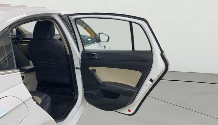 2022 Skoda SLAVIA STYLE 1.0L TSI AT, Petrol, Automatic, 33,393 km, RHS Rear Door