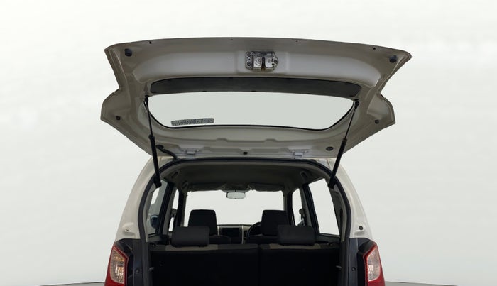 2015 Maruti Wagon R 1.0 LXI, Petrol, Manual, 25,712 km, Boot Door Open