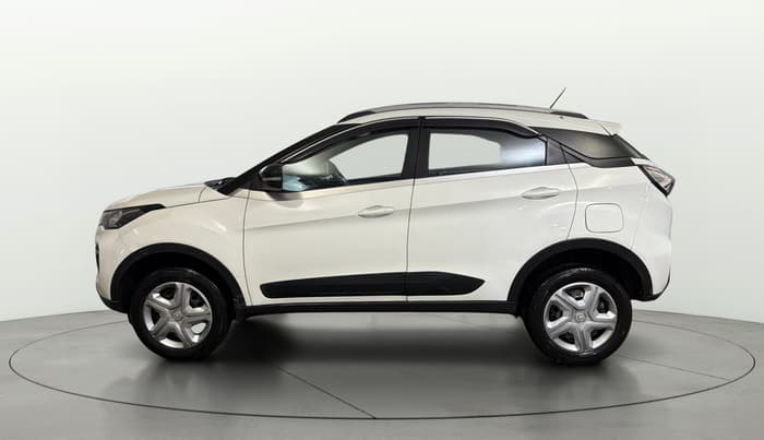 2022 Tata NEXON XM PETROL, Petrol, Manual, 21,606 km, Left Side