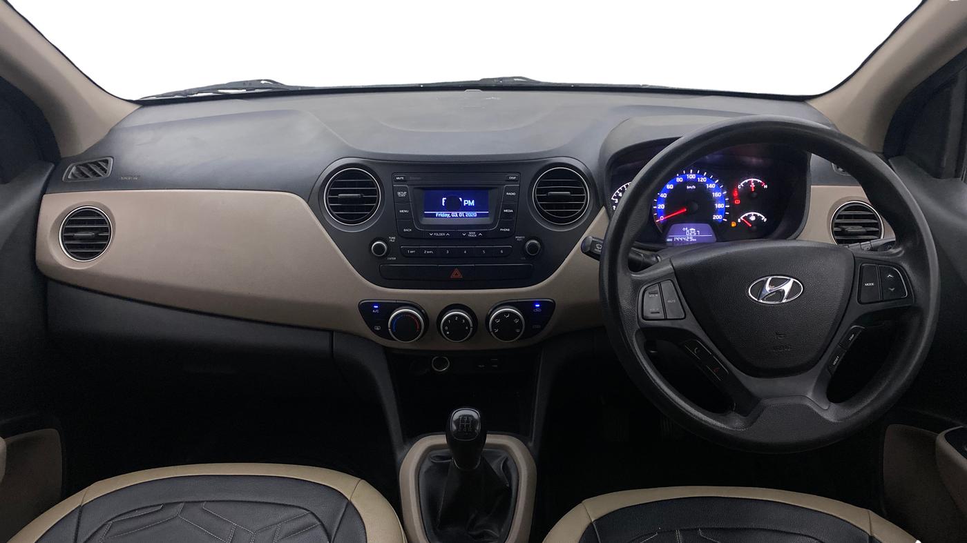 2018 Hyundai Xcent S 1.2, Petrol, Manual, 1,44,410 km, Dashboard