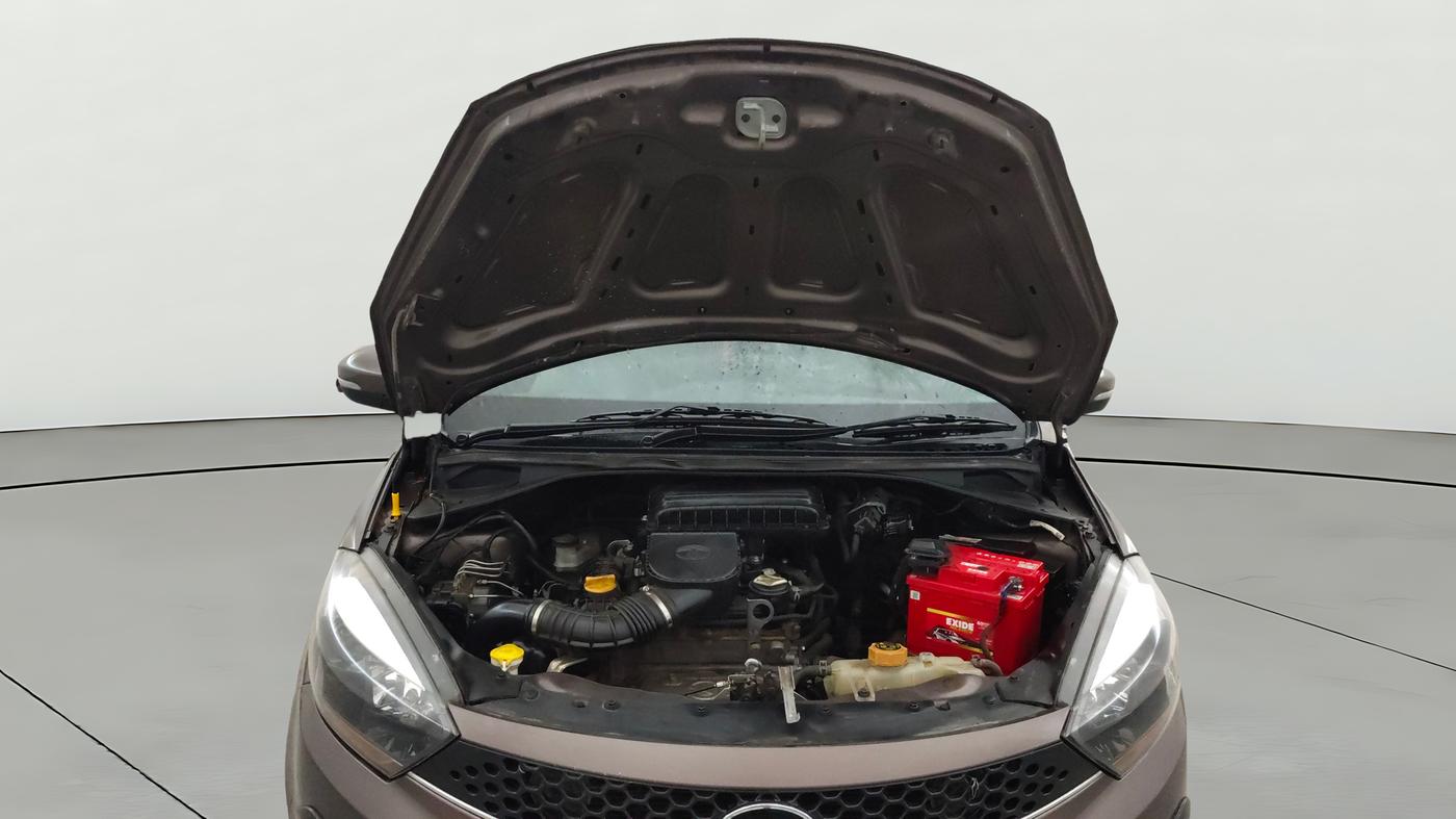 2019 Tata Tiago XZ PLUS PETROL, Petrol, Manual, 30,627 km, Open Bonet