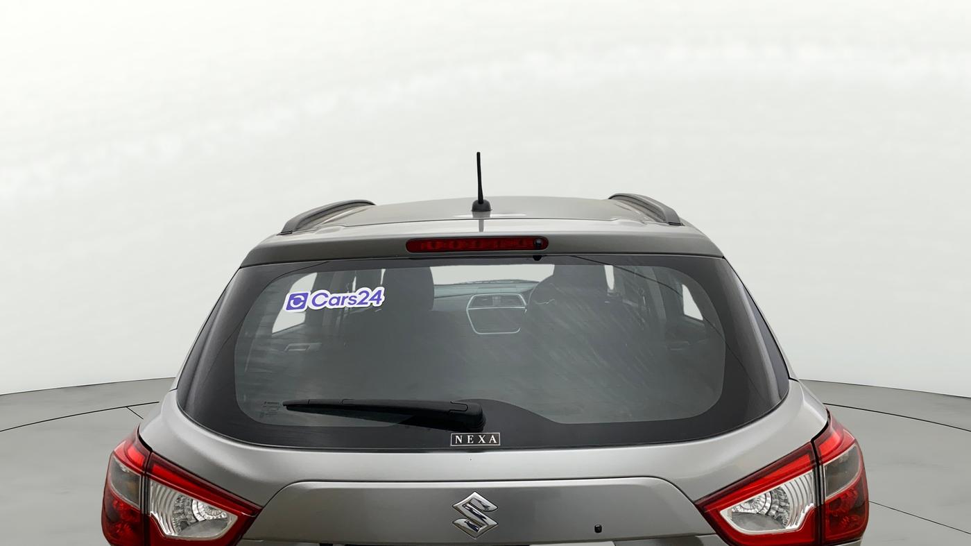 2022 Maruti S Cross ZETA AT 1.5, Petrol, Automatic, 42,876 km, Rear Windshield