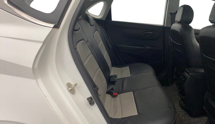 2021 Hyundai NEW I20 SPORTZ 1.2 AT, Petrol, Automatic, 47,060 km, Right Side Rear Door Cabin