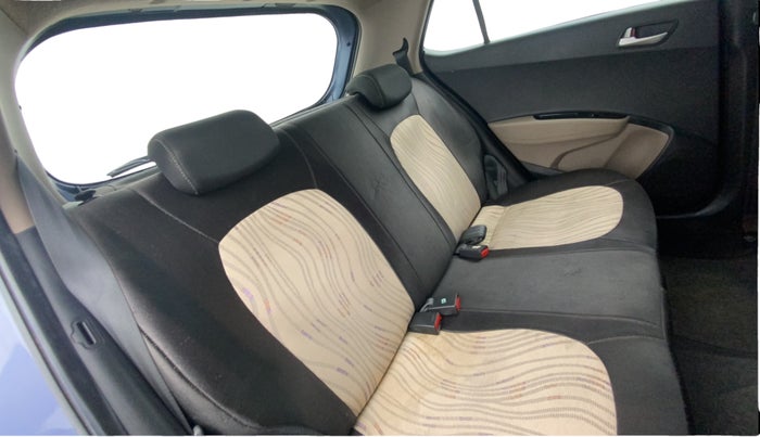 2015 Hyundai Grand i10 ASTA 1.2 KAPPA VTVT, Petrol, Manual, 47,552 km, Right Side Rear Door Cabin