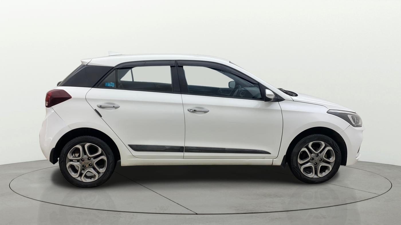 2020 Hyundai NEW I20 ASTA (O) 1.2 MT DUAL TONE, Petrol, Manual, 62,140 km, Right Side View