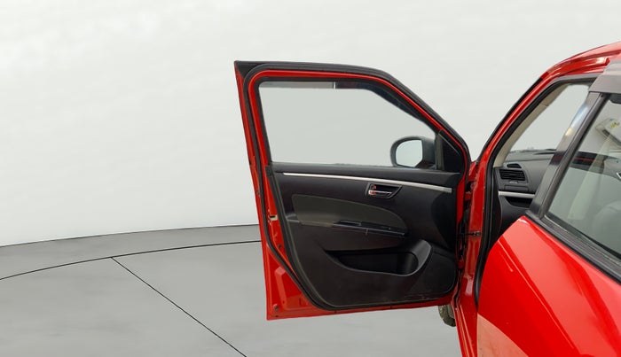 2016 Maruti Swift VXI, Petrol, Manual, 42,492 km, LHS Front Door