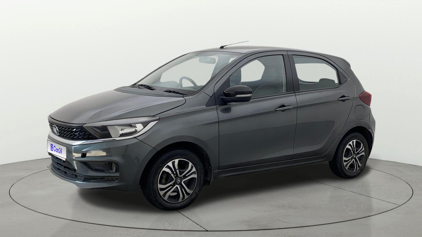 2022 Tata Tiago XTA PETROL, Petrol, Automatic, 31,233 km, Left Front Diagonal