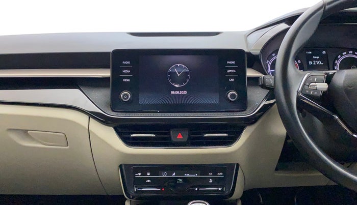 2022 Skoda SLAVIA AMBITION 1.0L TSI MT, Petrol, Manual, 31,455 km, Air Conditioner