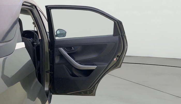 2020 Tata NEXON XMA SUNROOF PETROL, Petrol, Automatic, 56,068 km, RHS Rear Door