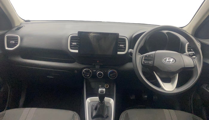 2020 Hyundai VENUE S 1.2, Petrol, Manual, 59,069 km, Dashboard