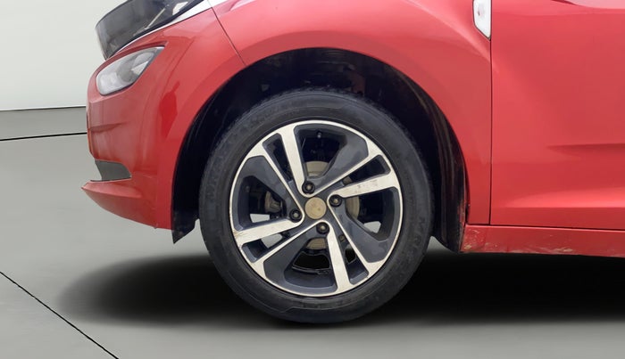 2022 Tata ALTROZ XZ PLUS PETROL, Petrol, Manual, 47,194 km, Left Front Wheel