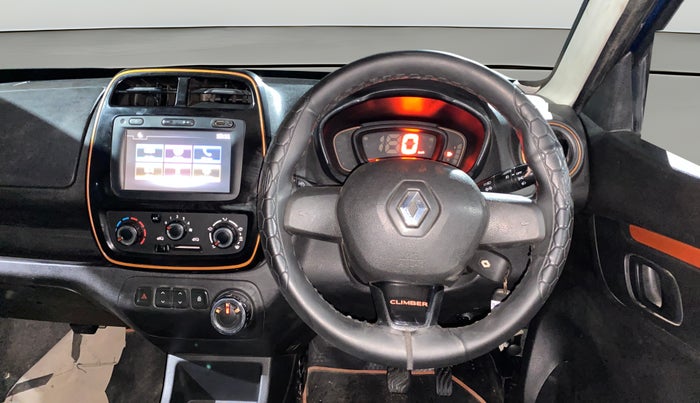 2017 Renault Kwid CLIMBER 1.0 AMT, Petrol, Automatic, 47,173 km, Steering Wheel Close Up