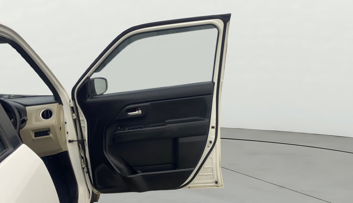 2019 Maruti New Wagon-R ZXI 1.2 AMT, Petrol, Automatic, 90,210 km, RHS Front Door