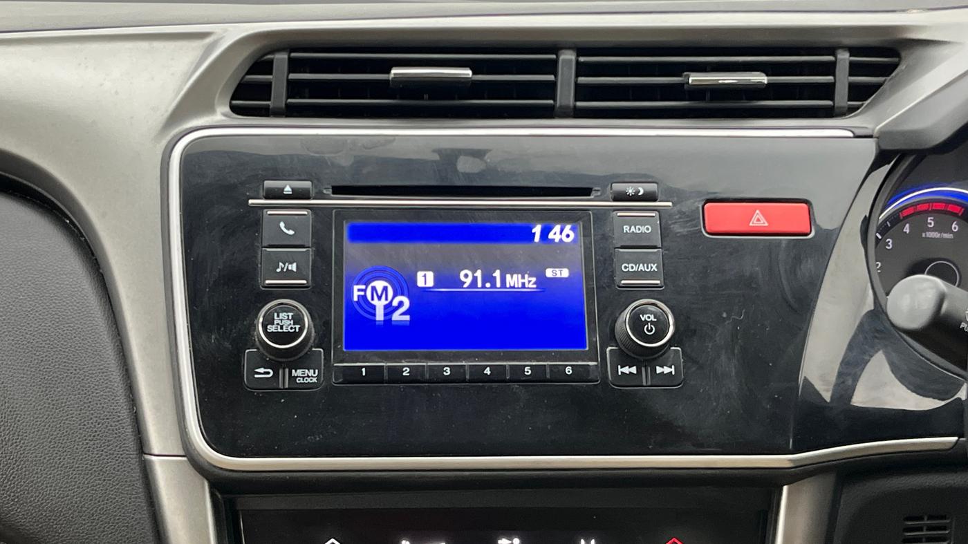 2014 Honda City 1.5L I-DTEC V, Diesel, Manual, 1,07,097 km, Air Conditioner