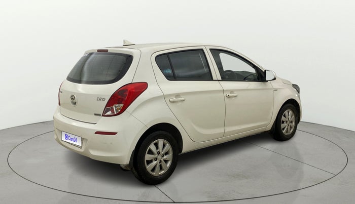 2014 Hyundai i20 SPORTZ 1.2, Petrol, Manual, 98,148 km, Right Back Diagonal