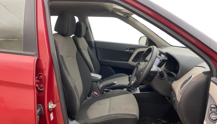 2017 Hyundai Creta SX PLUS 1.6 PETROL, Petrol, Manual, 19,536 km, Right Side Front Door Cabin