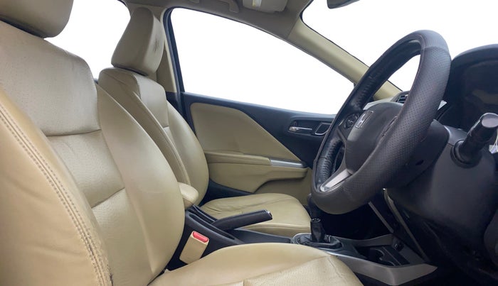 2017 Honda City 1.5L I-VTEC VX, Petrol, Manual, 1,10,764 km, Right Side Front Door Cabin