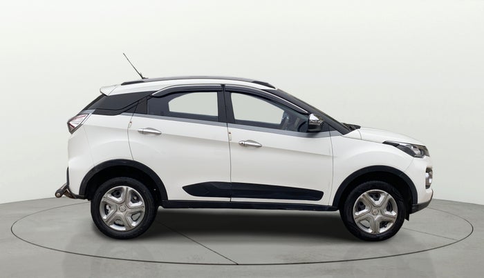 2022 Tata NEXON XM PETROL, Petrol, Manual, 67,121 km, Right Side View