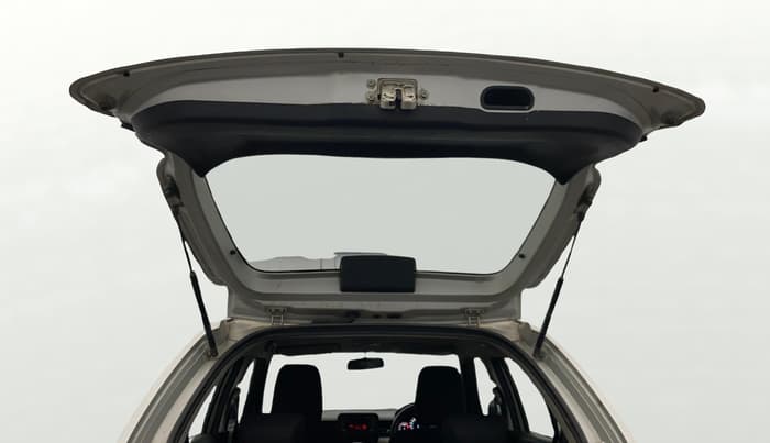 2017 Maruti IGNIS DELTA 1.2 AMT, Petrol, Automatic, 80,848 km, Boot Door Open