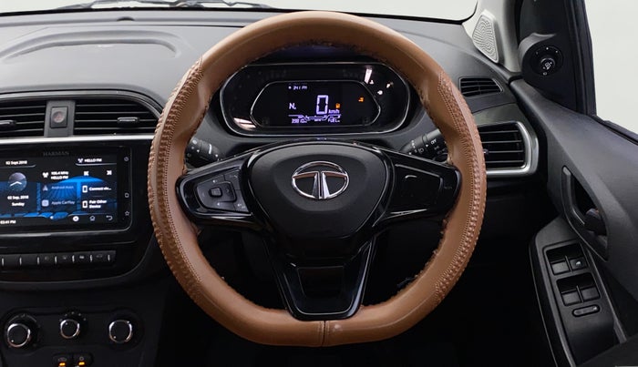 2022 Tata TIAGO NRG XZ AMT, Petrol, Automatic, 39,806 km, Steering Wheel Close Up