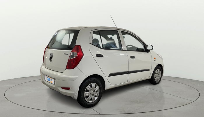 2015 Hyundai i10 MAGNA 1.1, CNG, Manual, 66,077 km, Right Back Diagonal