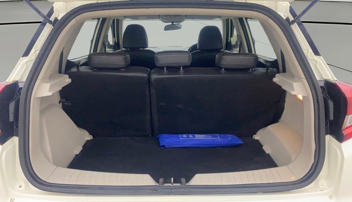 2019 Mahindra XUV300 W8 1.5 DIESEL, Diesel, Manual, 73,586 km, Boot Open Zoomed View