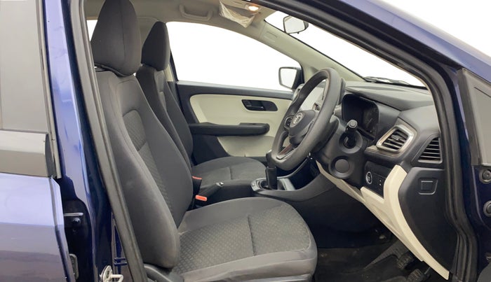 2023 Tata ALTROZ XT PETROL, Petrol, Manual, 14,624 km, Right Side Front Door Cabin