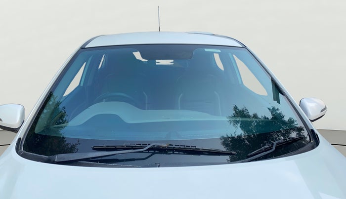 2018 Hyundai Elite i20 SPORTZ 1.2, Petrol, Manual, 75,503 km, Front Windshield