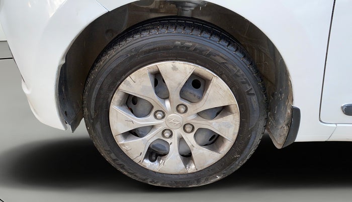 2014 Hyundai Xcent S 1.2, Petrol, Manual, 76,933 km, Left Front Wheel